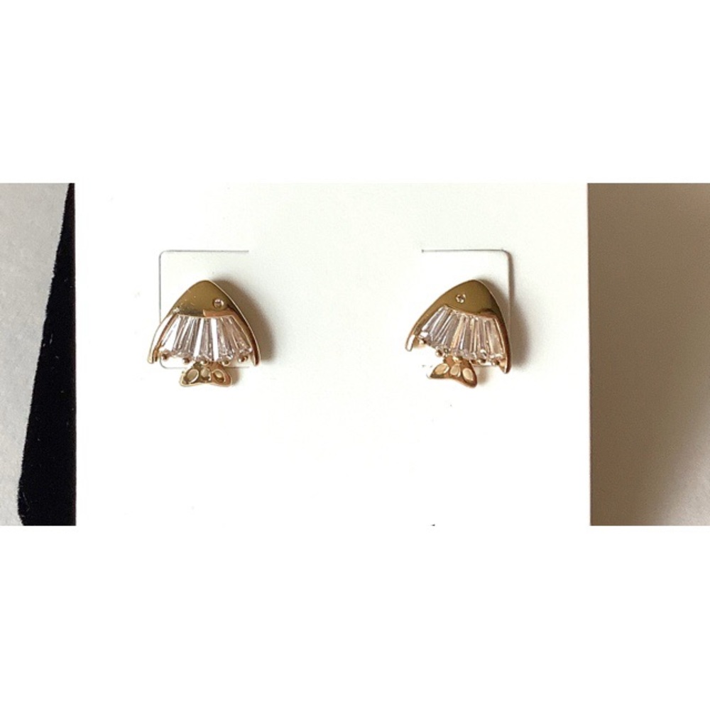 Fish Studs - Picture 2 of 4